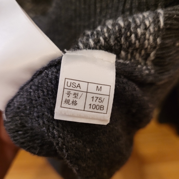 Brooks Brothers Argyle Saxxon Wool Sweater - Picture 10 of 10